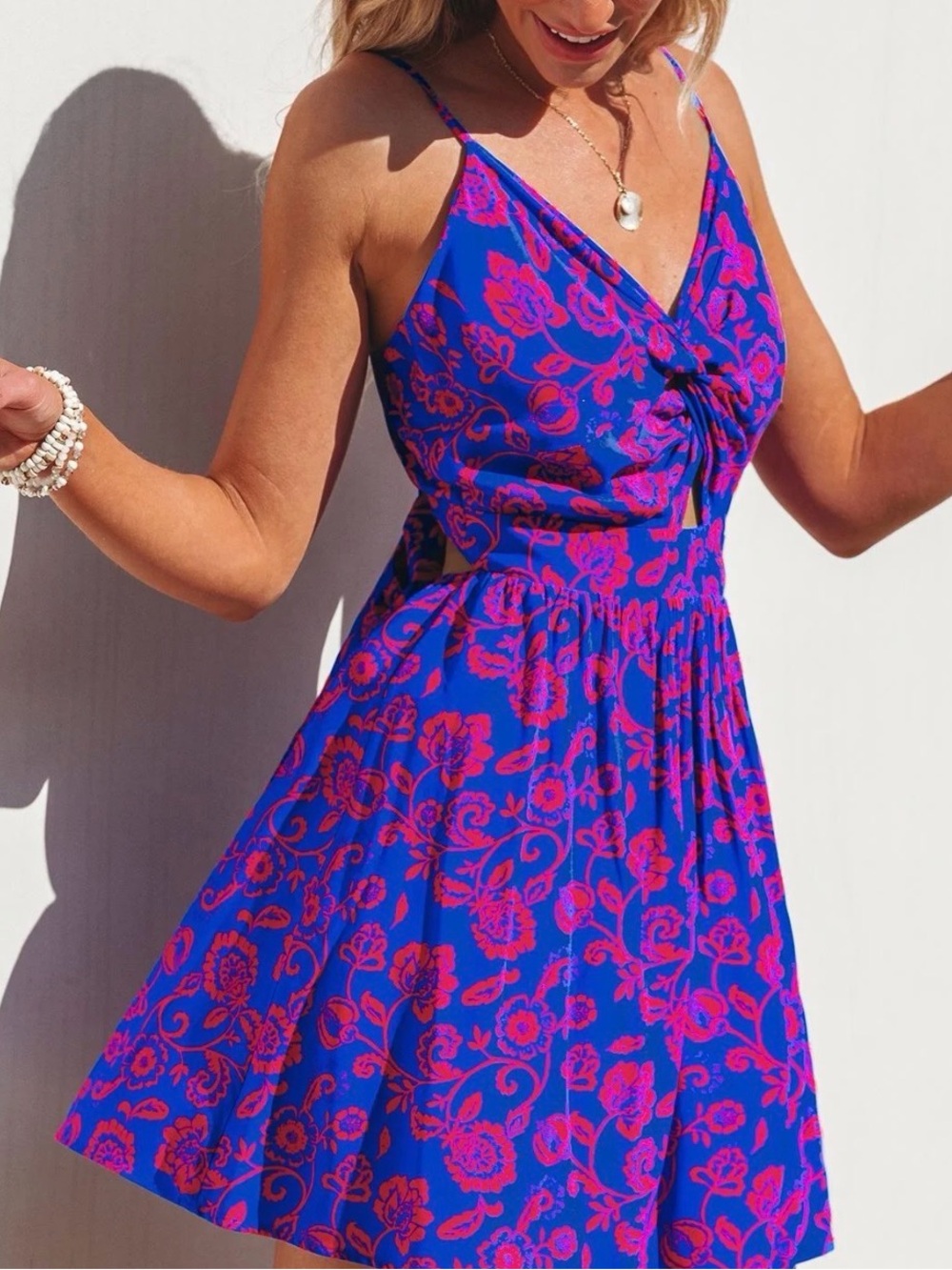 Cupshe Blue & Pink Floral Twist Front Open Back Dress | Size Small